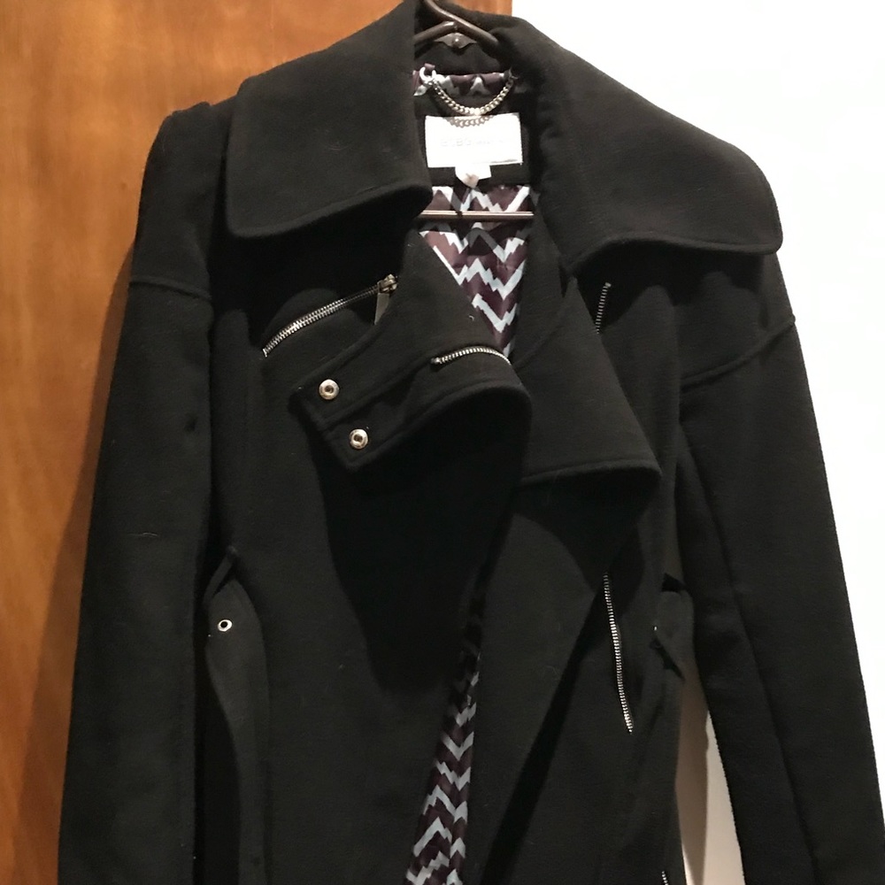 Stylish fitted wool pea coat - perfect for Fall!
